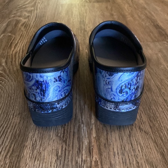 Dansko Women's LT Professional Clog Paisley design size 41 (10.5-11 US) - Picture 3 of 7
